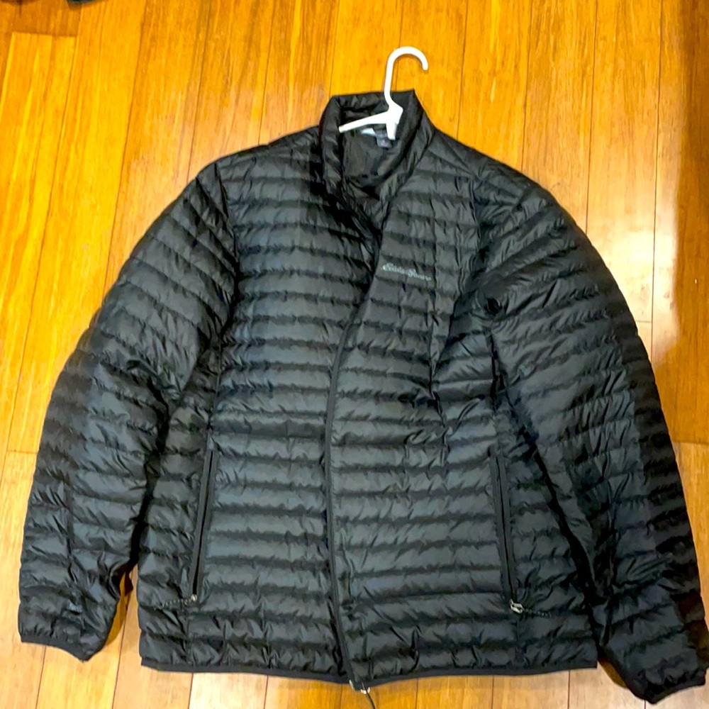 Eddie Bauer black puffy coat